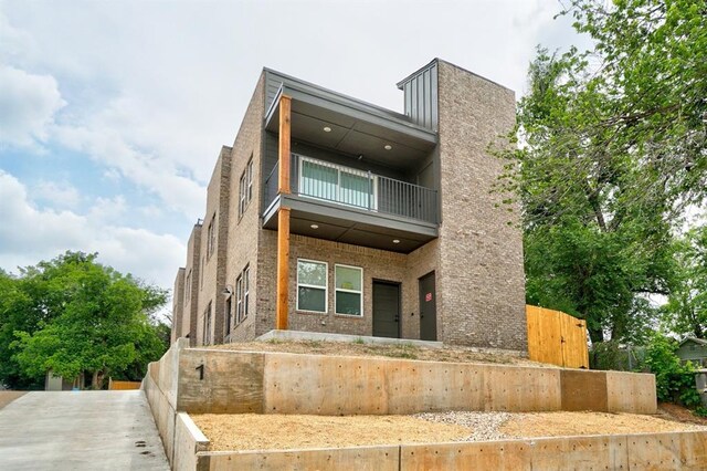 1138 N Blackwelder Ave, Oklahoma City, OK 73106 - photo 1