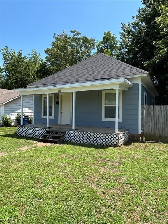 823 W Minnesota Ave, Chickasha, OK 73018 - photo 2