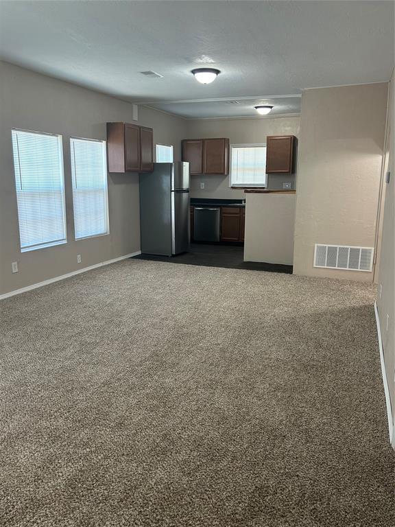 823 W Minnesota Ave, Chickasha, OK 73018 - photo 4