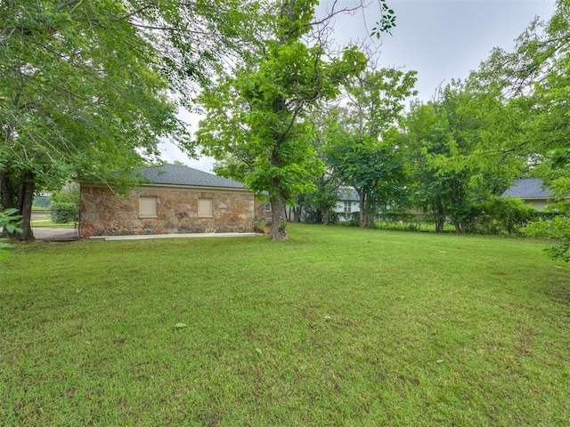 3236 SW 37th St, Oklahoma City, OK 73119 - view of green lawn