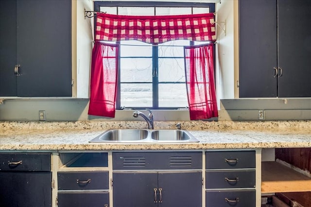 816 W Padon St, Blackwell, OK 74631 - kitchen featuring a sink and plenty of natural light