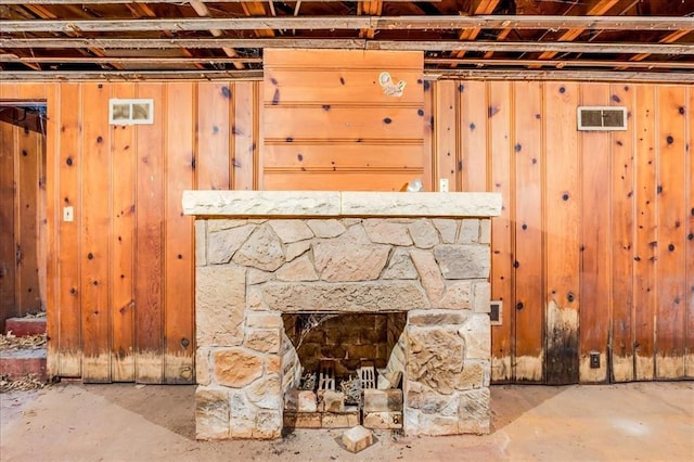 816 W Padon St, Blackwell, OK 74631 - detailed view of a fireplace and concrete floors