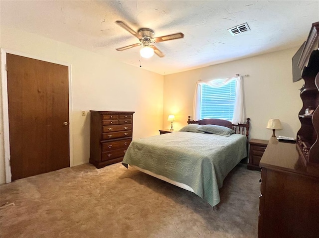 416 E Quail Rd, Chickasha, OK 73018 - carpeted bedroom with ceiling fan