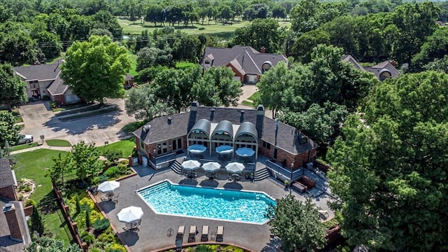 3201 Pinehurst Dr, Norman, OK 73072 - aerial view of a pool area