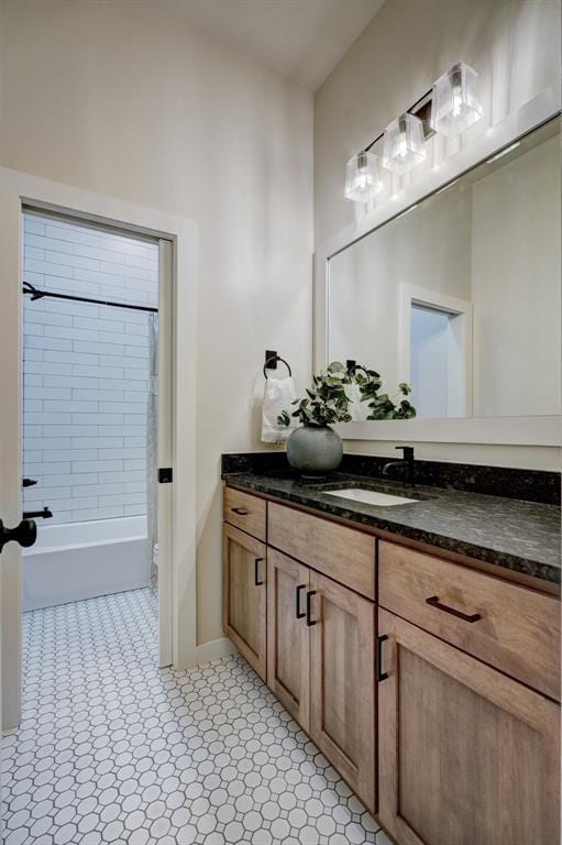 612 E Coffee Creek Rd, Edmond, OK 73034 - full bathroom with vanity and shower / bathtub combination