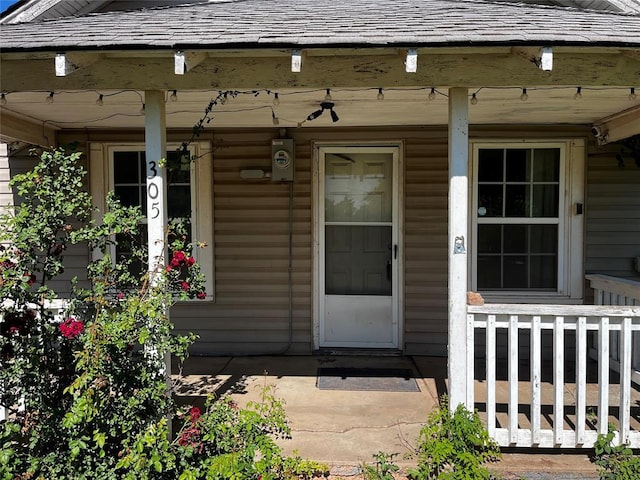 305 N Reimer St, Corn, OK 73024 - entrance to property with covered porch