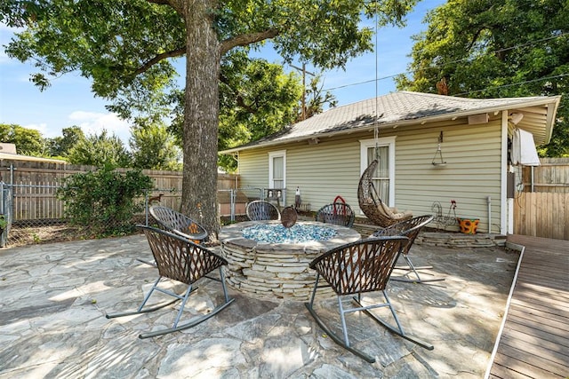 516 S Macomb Ave, El Reno, OK 73036 - fenced backyard featuring a patio area