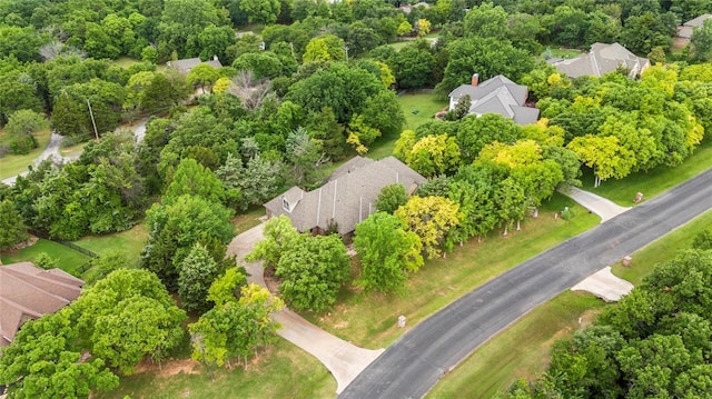 6373 Stone Valley Dr, Edmond, OK 73034 - aerial perspective of suburban area