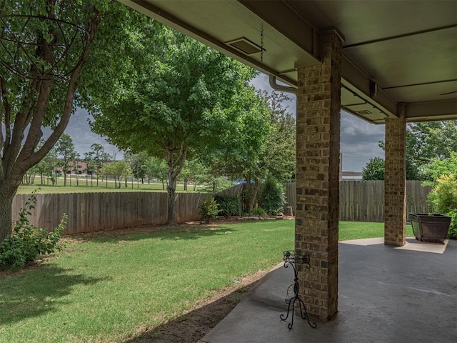 421 Meadow Run Ct, Yukon, OK 73099 - view of yard featuring a patio