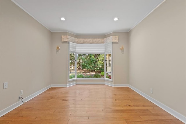 1616 SW 6th Ave, Ardmore, OK 73401 - empty room featuring ornamental molding, light wood-style floors, baseboards, and recessed lighting