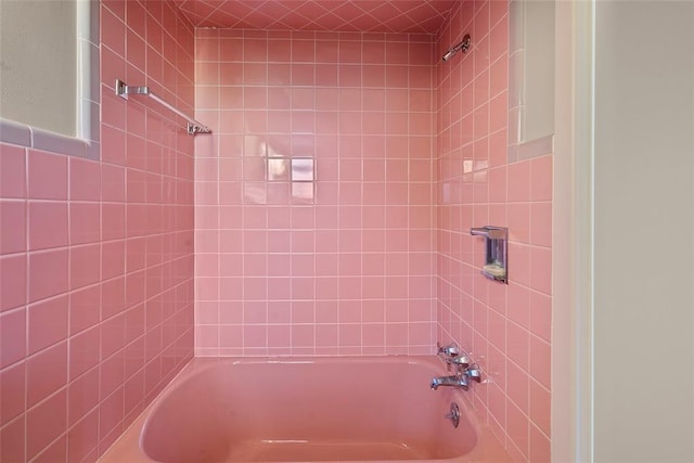 1616 SW 6th Ave, Ardmore, OK 73401 - bathroom with  shower combination