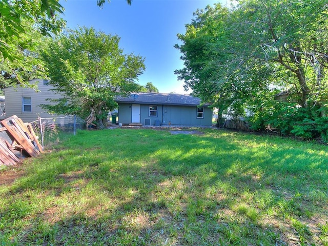 3522 SW 39th St, Oklahoma City, OK 73119 - view of yard