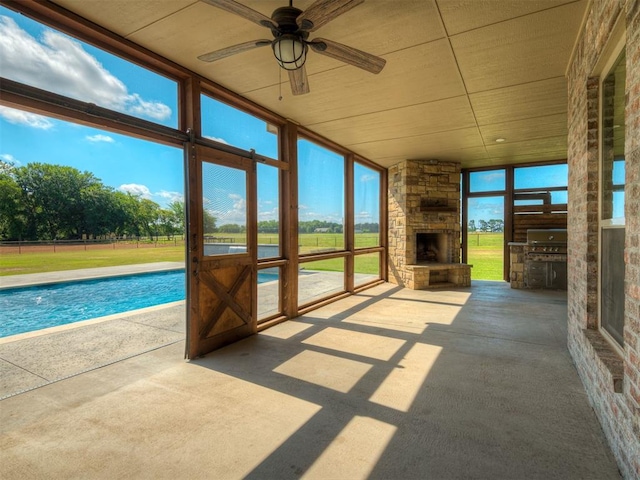 5021 SE 12th Ave, Washington, OK 73093 - unfurnished sunroom featuring a water view