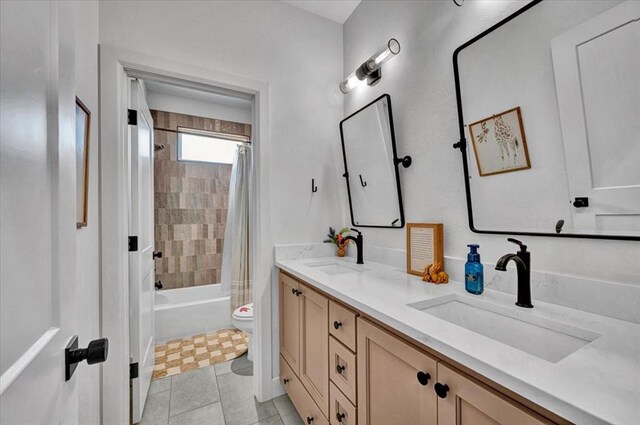 1049 Dorsi Way, Newcastle, OK 73065 - bathroom featuring double vanity, toilet, and shower / tub combo with curtain