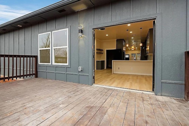 1533 NE 26th St, Oklahoma City, OK 73111 - wooden deck with a sink