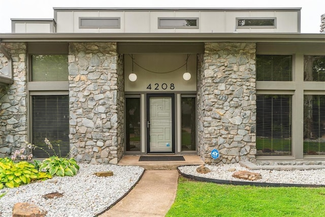 4208 Briarcrest St, Norman, OK 73072 - view of exterior entry with stone siding