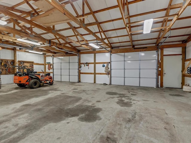 34207 Clearpond Rd, Shawnee, OK 74801 - view of garage