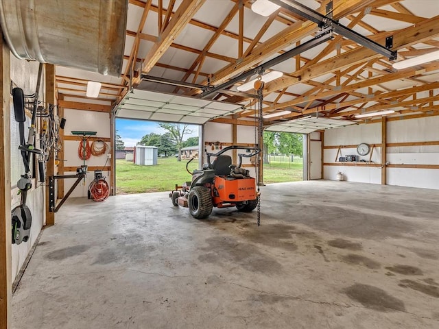 34207 Clearpond Rd, Shawnee, OK 74801 - view of garage