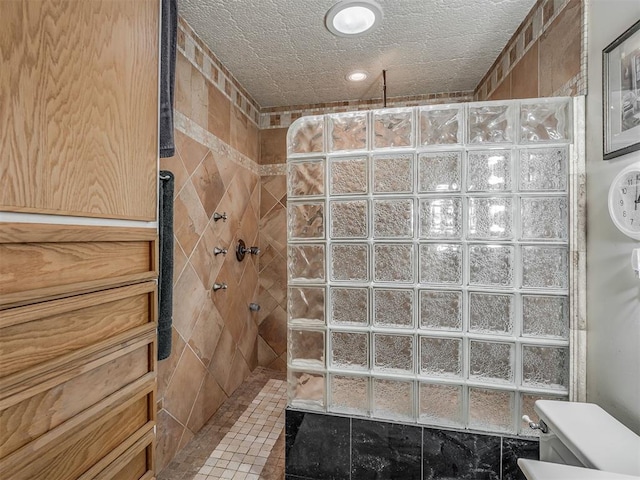 2604 Jeannes Trl, Edmond, OK 73012 - full bathroom with a walk in shower and toilet