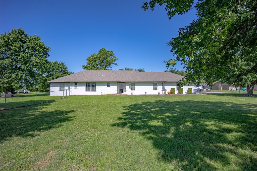 700 Lisa Ln, Lexington, OK 73051 - photo 1