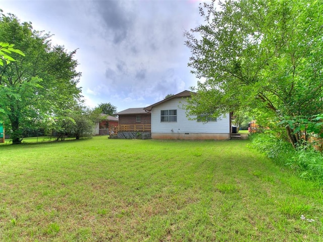 1545 N Pennsylvania Ave, Shawnee, OK 74804 - view of yard