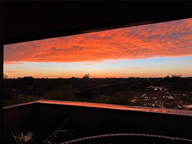 571 S Fretz Ave, Edmond, OK 73003 - water view
