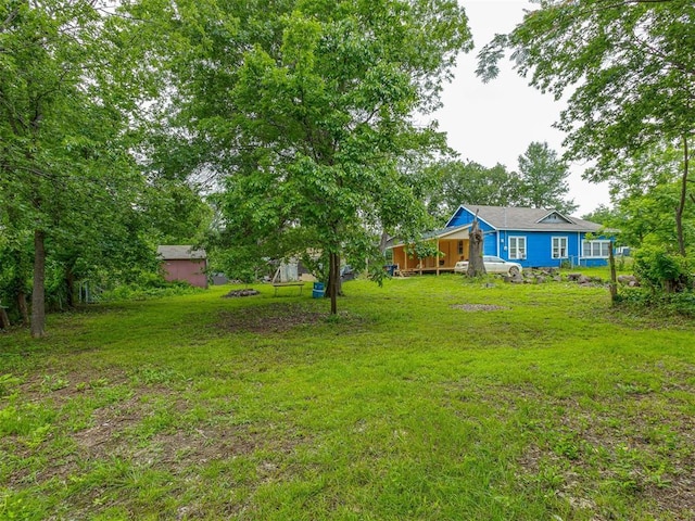 934 N Beard Ave, Shawnee, OK 74801 - view of grassy yard