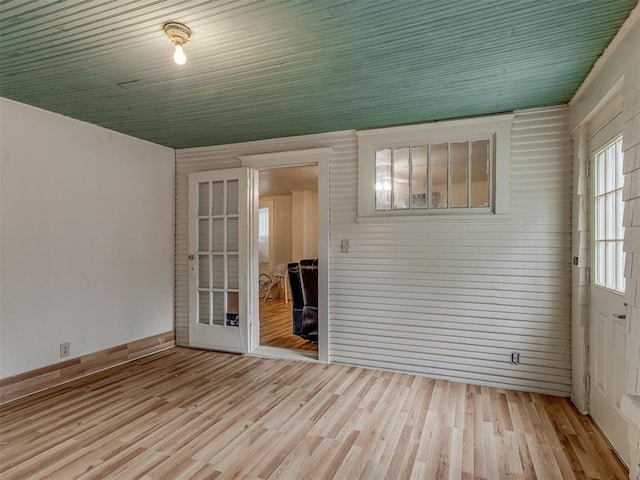 934 N Beard Ave, Shawnee, OK 74801 - unfurnished room featuring light wood-style floors