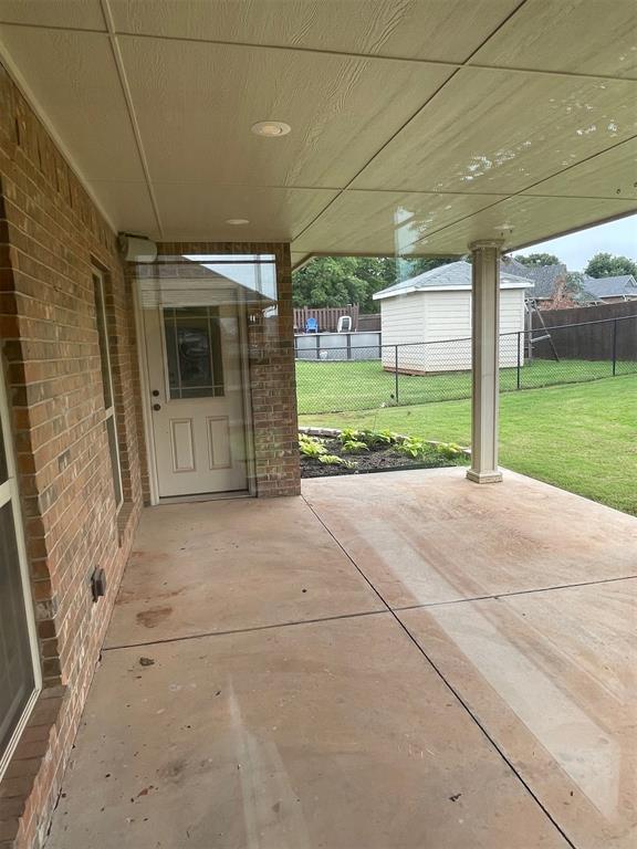 300 Bailey St, Blanchard, OK 73010 - photo 25