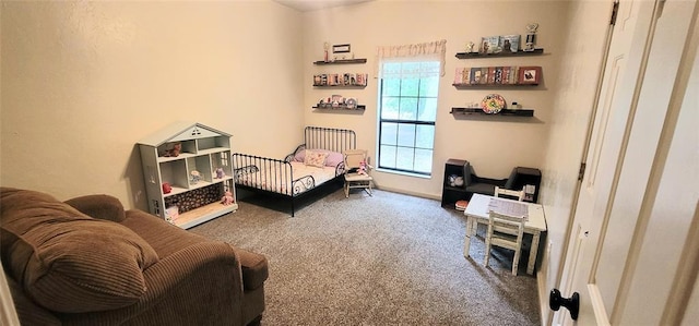 319 W Cedar Ln, Minco, OK 73059 - carpeted bedroom featuring baseboards