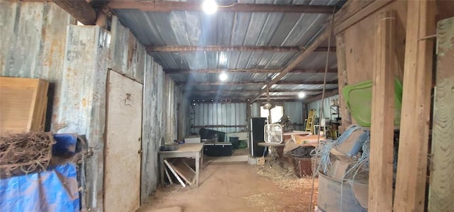 319 W Cedar Ln, Minco, OK 73059 - view of horse barn
