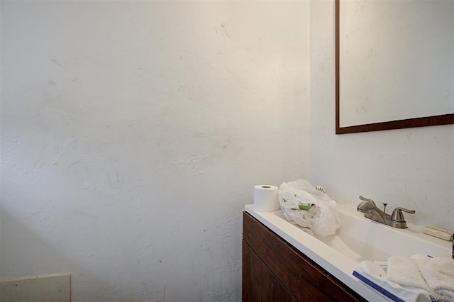 407 S Norman Ave, Moore, OK 73160 - bathroom with vanity
