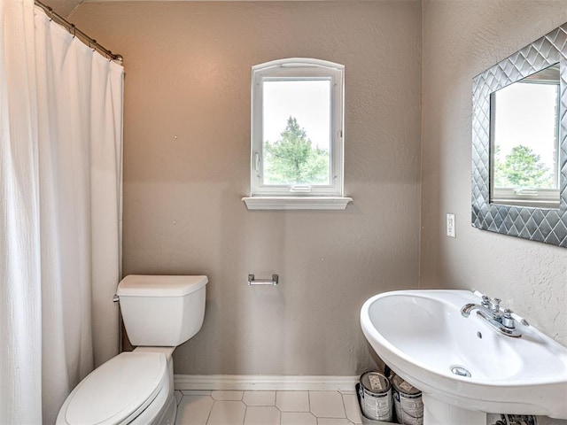 2113 Highlands Lndg, Edmond, OK 73013 - full bath with tile patterned flooring and a shower with shower curtain