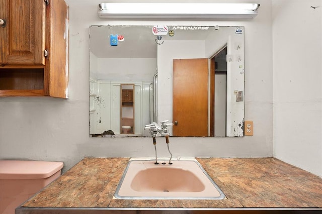 5321 S Douglas Ave, Oklahoma City, OK 73109 - full bath with vanity, toilet, and a shower with shower door