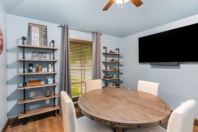 17912 Marron Dr, Edmond, OK 73012 - dining space with wood finished floors, ceiling fan, and baseboards