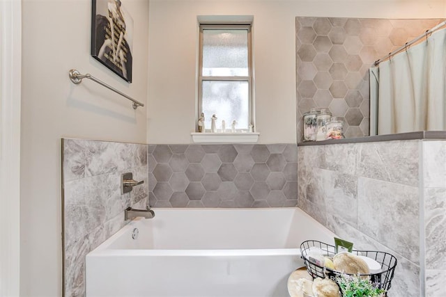 3366 Antler Vly, Guthrie, OK 73044 - full bath with a garden tub