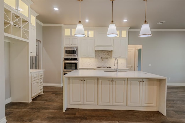 12916 Ponderosa Blvd, Oklahoma City, OK 73142 - kitchen with appliances with stainless steel finishes, a sink, ornamental molding, baseboards, and decorative backsplash