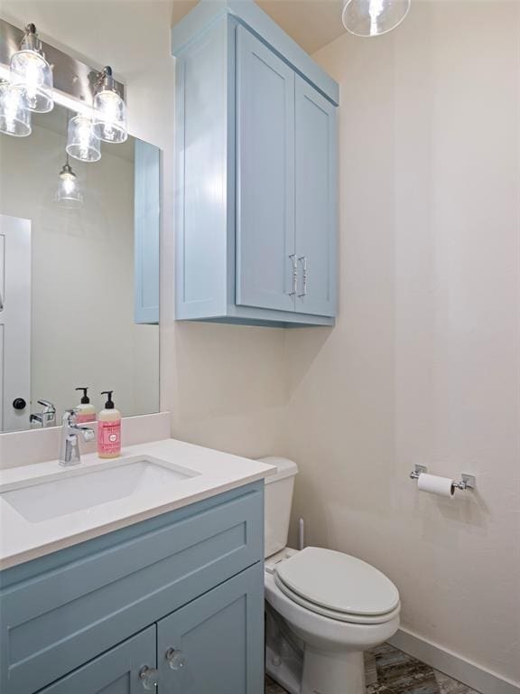 4304 NW 154th Pl, Edmond, OK 73013 - half bathroom featuring vanity and toilet
