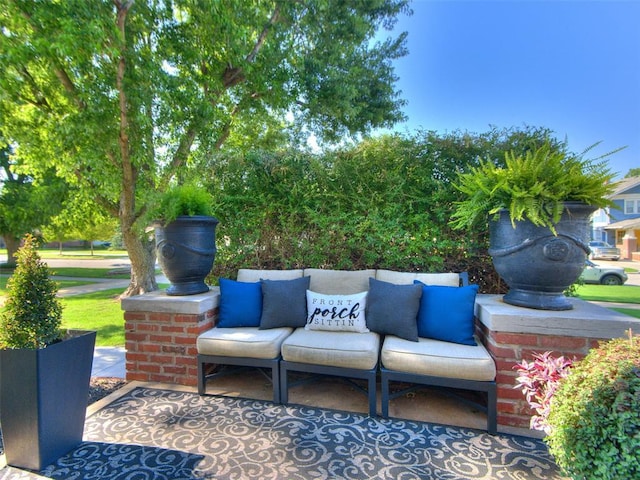 1218 NW 21st St, Oklahoma City, OK 73106 - view of patio / terrace