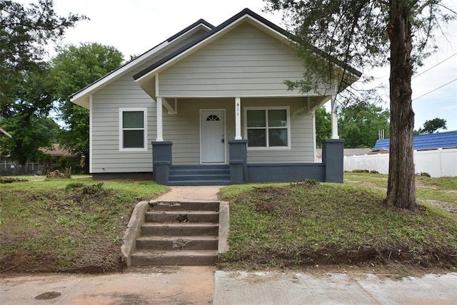 411 W Highland St, Shawnee, OK 74801 - bungalow-style home with covered porch