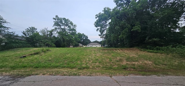 606 Elm Ave, Wellston, OK 74881 - photo 1