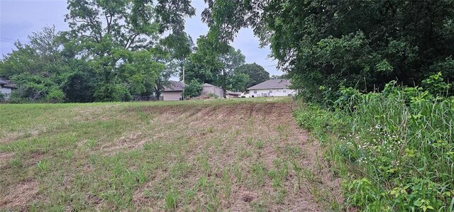 606 Elm Ave, Wellston, OK 74881 - photo 3