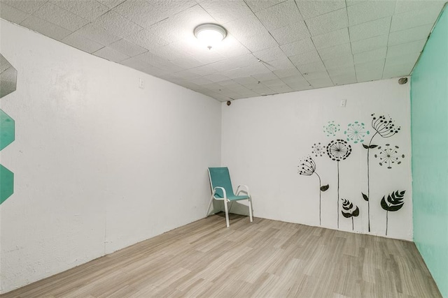 601 Woodland Way, Oklahoma City, OK 73127 - unfurnished room with light wood-style flooring