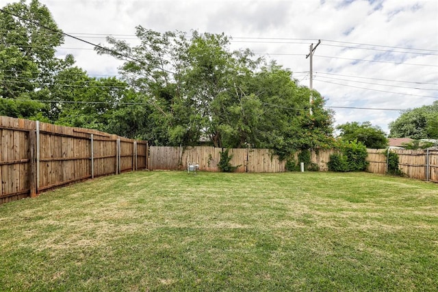 1633 SE 52nd St, Oklahoma City, OK 73129 - view of yard