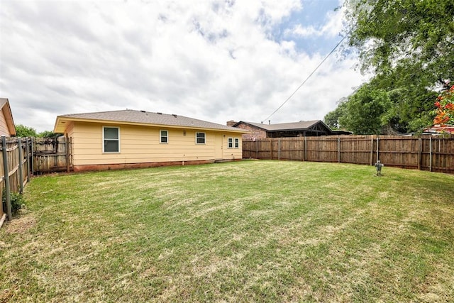 1633 SE 52nd St, Oklahoma City, OK 73129 - view of back of property