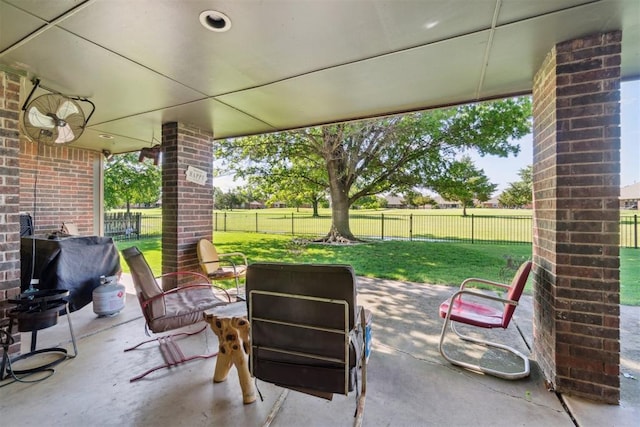 11700 Hackney Ln, Yukon, OK 73099 - view of patio