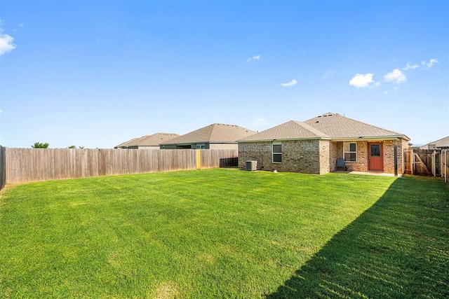 11604 NW 95th St, Yukon, OK 73099 - view of fenced backyard