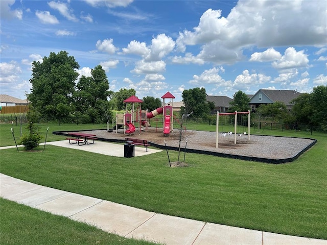 11604 NW 95th St, Yukon, OK 73099 - view of community playground