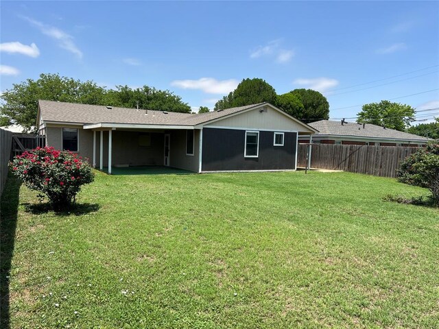 1012 Box St, Altus, OK 73521 - view of rear view of house