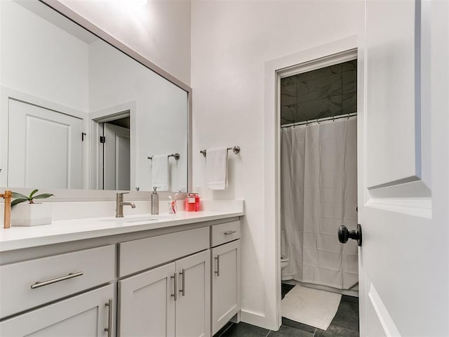 13001 Broken Arrow, Arcadia, OK 73007 - bathroom with vanity, toilet, baseboards, and curtained shower
